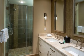 The Westin Houston, Memorial City
