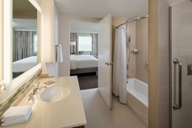 The Westin Houston, Memorial City