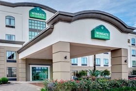 Wingate by Wyndham Houston / Willowbrook