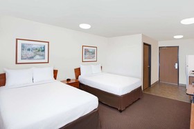 Woodspring Suites Houston Westchase