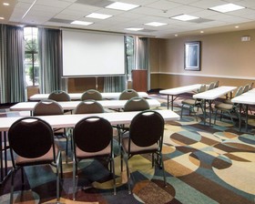 Comfort Suites Kingwood Houston North