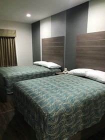 Grand Villa Inn & Suites