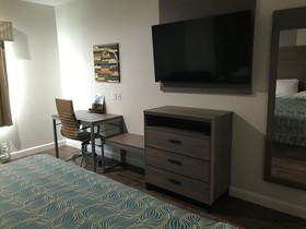 Grand Villa Inn & Suites