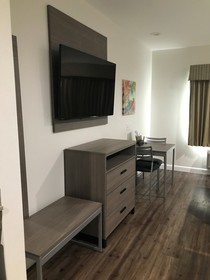 Grand Villa Inn & Suites