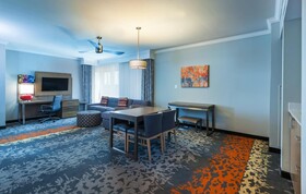 Holiday Inn Houston Northeast Bush Airport