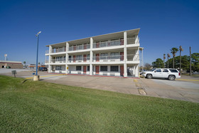 Americas Best Value Inn Humble, TX