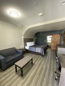 Palace Inn