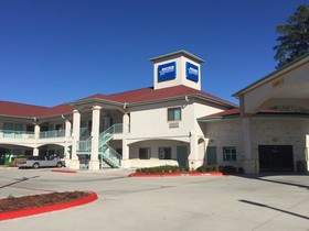 Americas Best Value Inn & Suites IAH Airport North