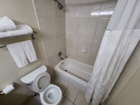 Ramada by Wyndham Houston Intercontinental Airport East