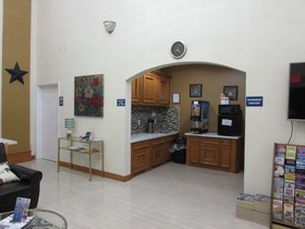 Rodeway Inn & Suites
