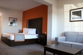 Scottish Inn & Suites IAH Airport