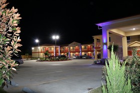 Scottish Inn & Suites IAH Airport
