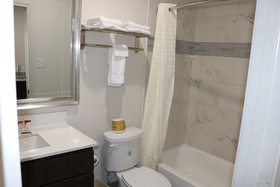 Scottish Inn & Suites IAH Airport