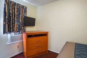 Econo Lodge Huntsville University Area