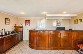 Econo Lodge Huntsville University Area