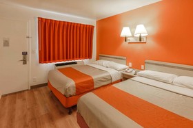 Motel 6 Huntsville