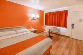 Motel 6 Huntsville