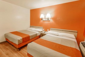 Motel 6 Huntsville