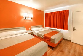 Motel 6 Huntsville