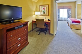 Holiday Inn Express Hotel & Suites West Hurst DFW Airport