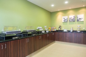 Sleep Inn & Suites