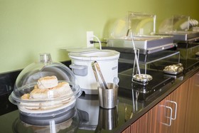 Sleep Inn & Suites