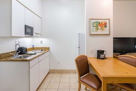 Studio 6 Ingleside