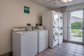 Studio 6 Ingleside