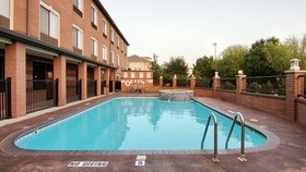 Best Western Plus Dfw Airport Suites