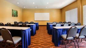 Best Western Plus Dfw Airport Suites