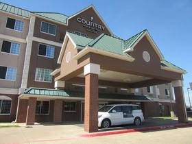 Country Inn & Suites by Radisson, DFW Airport South, TX