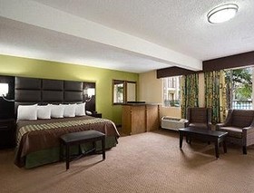Days Inn by Wyndham Dallas Irving