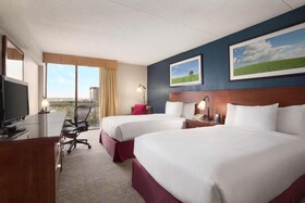 DoubleTree by Hilton Hotel Dallas - DFW Airport North