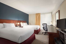 DoubleTree by Hilton Hotel Dallas - DFW Airport North