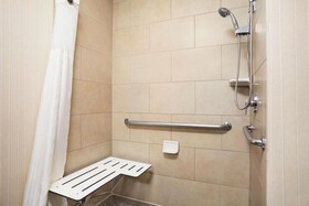 DoubleTree by Hilton Hotel Dallas - DFW Airport North