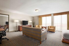 DoubleTree by Hilton Hotel Dallas - DFW Airport North