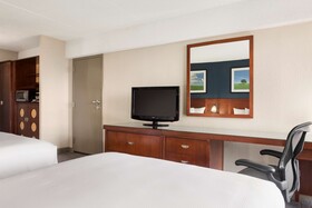 DoubleTree by Hilton Hotel Dallas - DFW Airport North