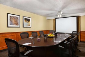 Embassy Suites by Hilton Dallas DFW Airport South