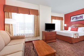 Hawthorn Suites By Wyndham Irving DFW South