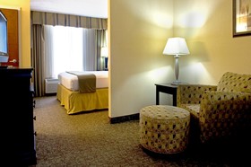 Holiday Inn Express Hotel & Suites Dallas Ft. Worth Airport South