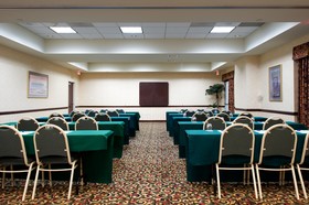 Holiday Inn Express Hotel & Suites Dallas Ft. Worth Airport South