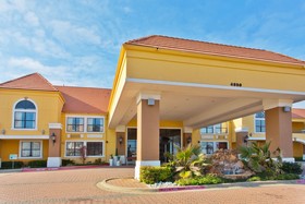 Holiday Inn Express Hotel & Suites DFW North