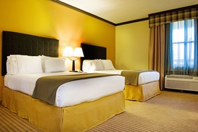 Holiday Inn Express Hotel & Suites DFW North