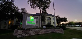 Holiday Inn Las Colinas