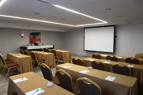 Holiday Inn Las Colinas