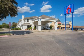 Motel 6 Irving Tx - Irving Dfw Airport South