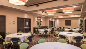 Staybridge Suites DFW Airport North