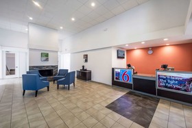 Studio 6 Dallas - Irving DFW Airport East