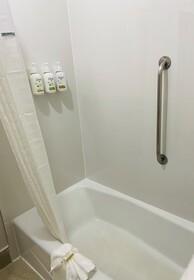 SureStay by Best Western Irving Grapevine DFW North