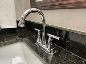 SureStay by Best Western Irving Grapevine DFW North